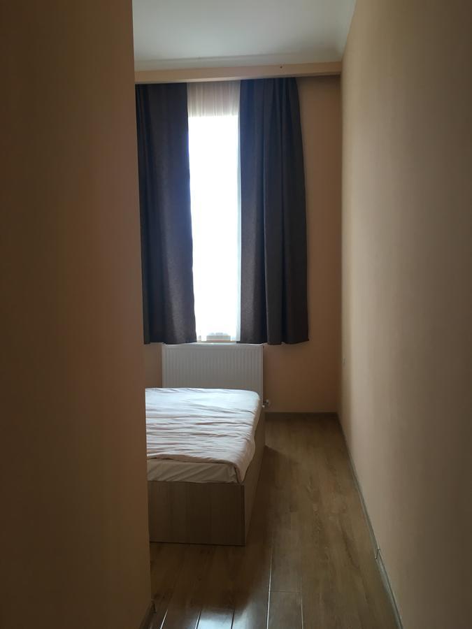 Kmg Hotel Khashuri Екстериор снимка