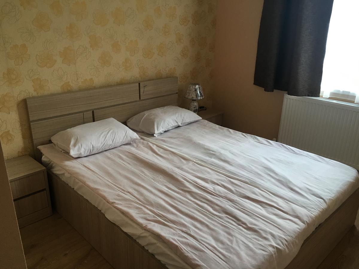 Kmg Hotel Khashuri Екстериор снимка