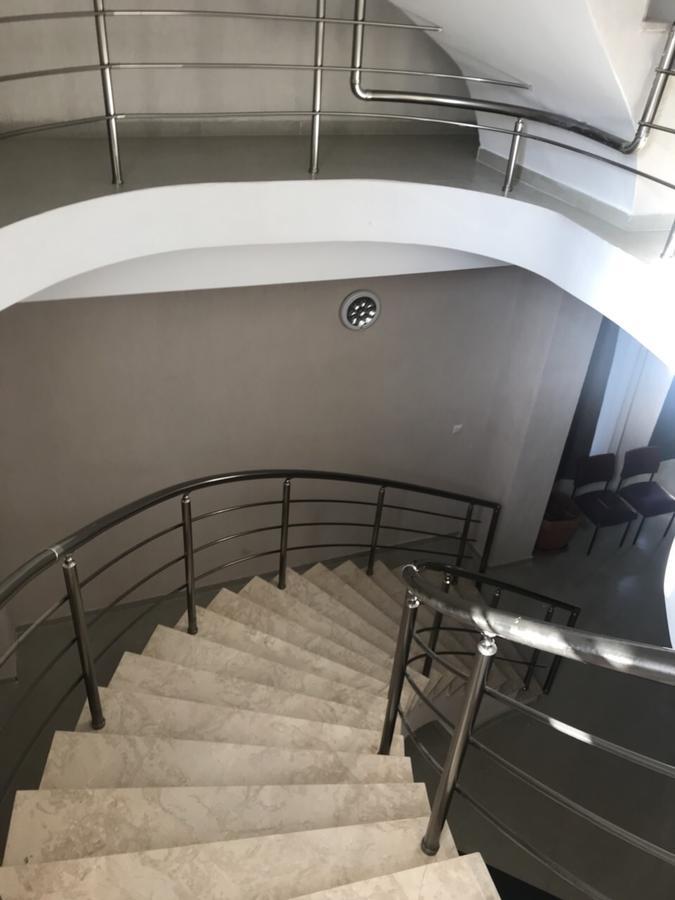Kmg Hotel Khashuri Екстериор снимка